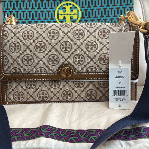 TORY BURCH T Monogram Jacquard Medium Shoulder bag - Picture 9 of 16